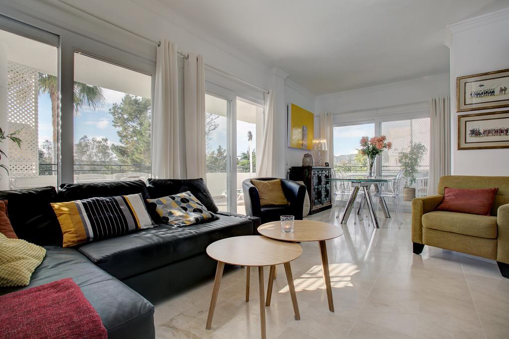 Sunny Golf Apartment Estepona Eksteriør billede